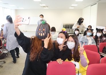 L.E.A.PPlaza日本人学生と留学生の交流企画「ハロウィンパーティ」