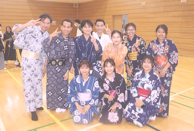 留学生 中部学院大学 中部学院大学短期大学部ホームページ