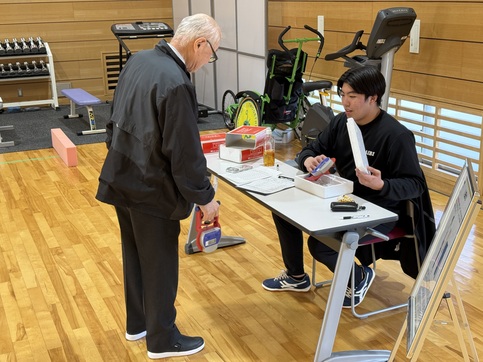 測定スタッフとして学生も参加し、実践的な学びの機会ともなりました