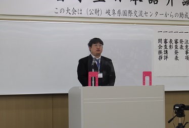 人間福祉学科２年　孟 召印さん　「走るにはまず歩くことから」