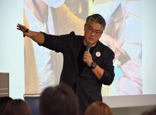 「正しさが人を縛る瞬間があることを福祉の現場で感じた」とコロナ禍の経験を語る髙橋氏